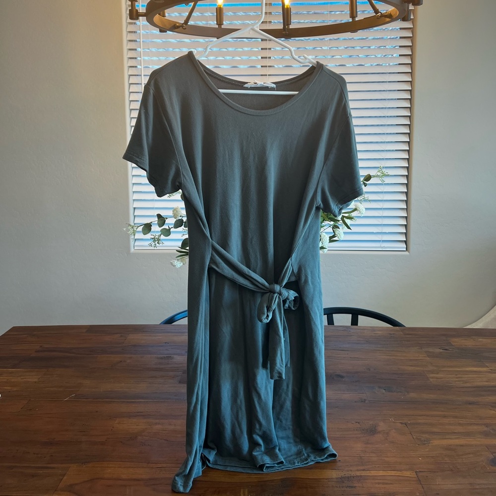 Moss tie dress